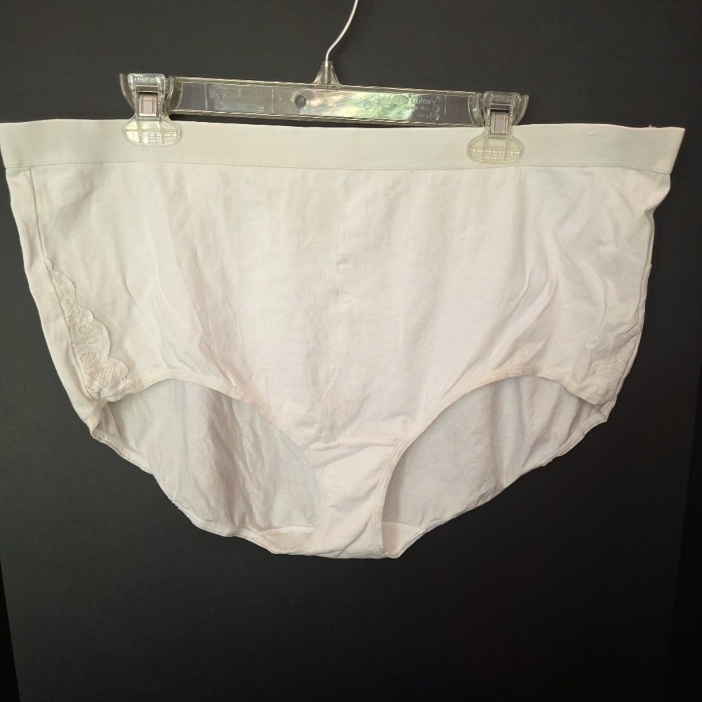 Cacique Cotton Full Brief Size 30/32 Nwot